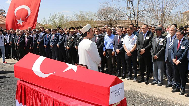 Şehit polis memuru Mat, memleketi Yozgat’ta son yolculuğuna uğurlandı