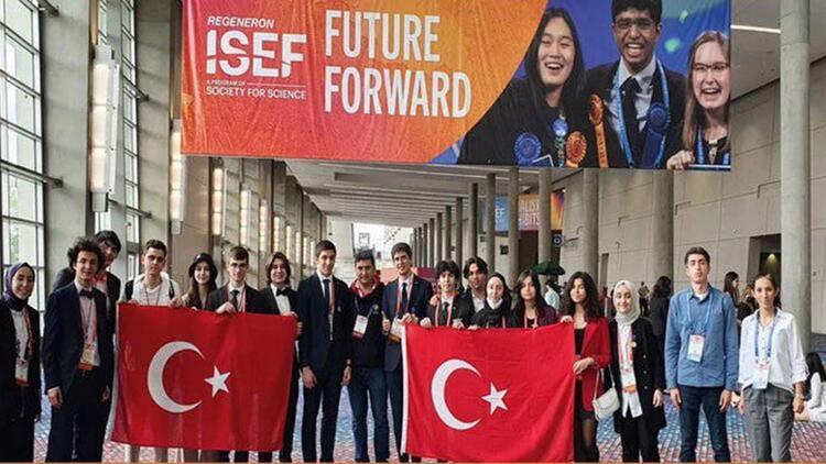 Türk öğrenciler, uluslararası yarışmadan ödülle döndü