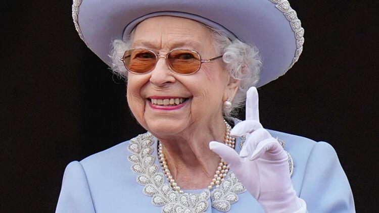 Kraliçe 2. Elizabeth, halkı üzülmesin diye etkinliklere katılmamış