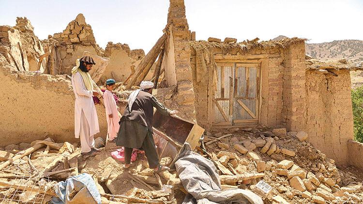 Afganistan depreminde can kaybı 1150’ye çıktı