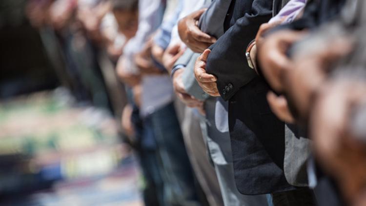 BAYRAM NAMAZI | Kurban Bayramı namazı saat kaçta İşte Diyanet İşleri tarafından duyurulan il il bayram namazı vakitleri BAYRAM NAMAZI | Kurban Bayramı namazı saat kaçta İşte Diyanet İşleri tarafından duyurulan il il bayram namazı vakitleri