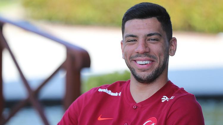 Cenk Özkacar, Valencia'da Spor Haberi