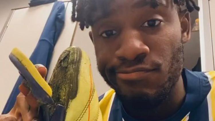 Michy Batshuayiden çok konuşulan paylaşım Gol atamamamın tek nedeni... Michy Batshuayiden çok konuşulan paylaşım Gol atamamamın tek nedeni...
