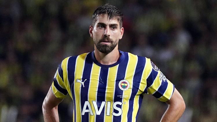 Fenerbahçe’nin Brezilyalı savunmacısı Luan Peres görev aşkının kurbanı oldu Dönüş tarihi netleşiyor Fenerbahçe’nin Brezilyalı savunmacısı Luan Peres görev aşkının kurbanı oldu Dönüş tarihi netleşiyor