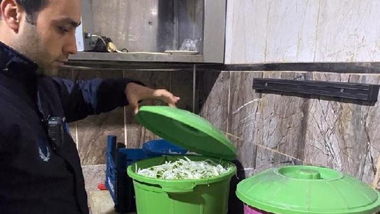 Diyarbakır’da lokanta ve zincir marketlere denetim Diyarbakır’da lokanta ve zincir marketlere denetim