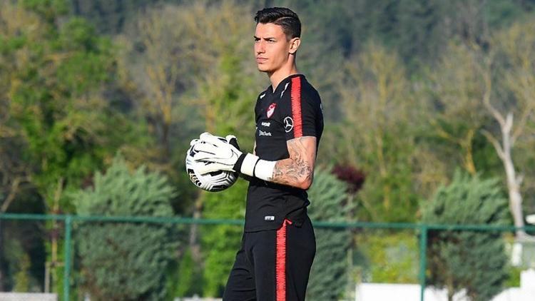 Eyüpspor Başkanı Murat Özkaya, Berke Özer gerçeğini açıkladı Eyüpspor Başkanı Murat Özkaya, Berke Özer gerçeğini açıkladı