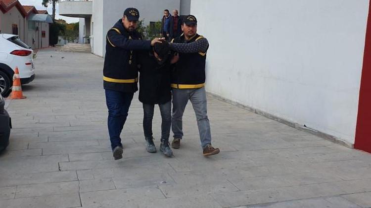 Depremzedelerin malzemesini çalan 32 kişi tutuklandı - Son Dakika Haber