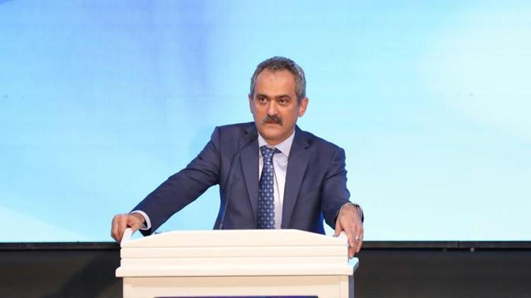 Bakan Özer: Deprem bölgesinden 202 bin 817 öğrenci nakledildi