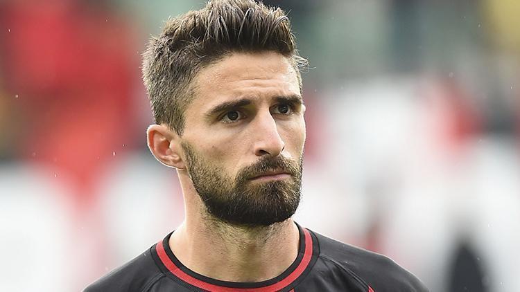 Hürriyet: VavaCars Fatih Karagümrükte Fabio Borini ile yollar ayrıldı Bizzat veda etti