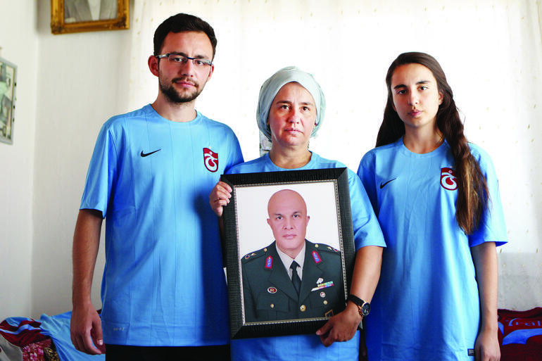 Şehit Binbaşı Arslan Kulaksız'ın üç aşkı: Vatanı, ailesi ...
