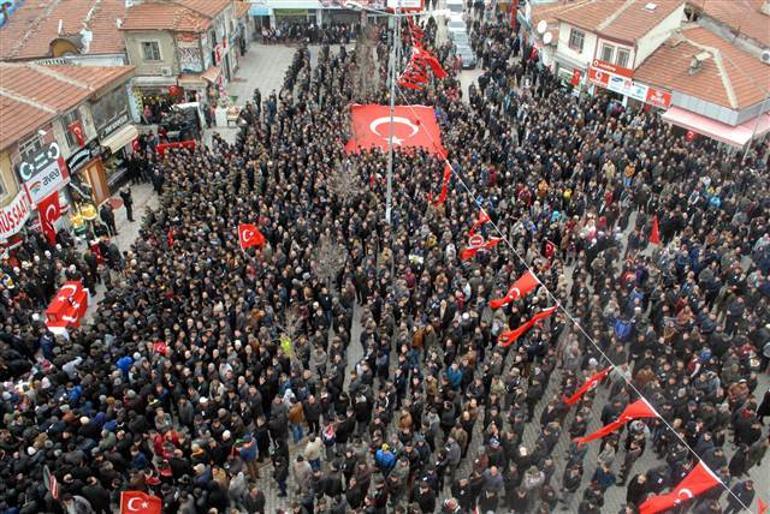 2018 Afyon Bayram Namazi Saati Kacta