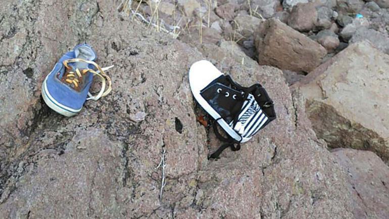 Çanakkalede yabancı uyrukluları taşıyan tekne battı: 39 ölü