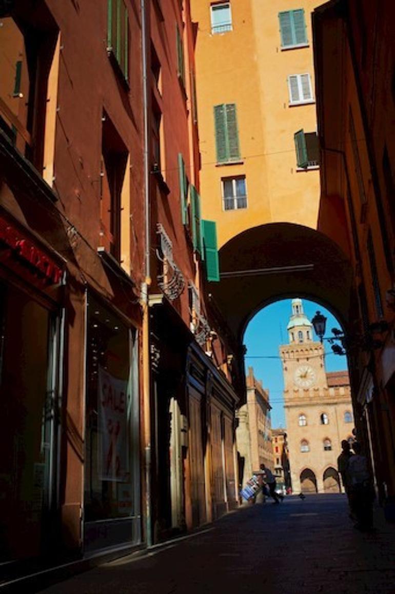 Bolonez sosun memleketi Bologna'yı keşfetme rehberi / İtalya'da