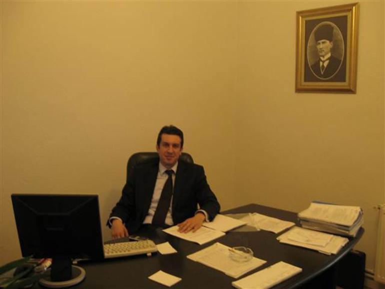 İcra dairesini basmaya gitti, polisi şehit etti, avukatı öldürdü, intihar etti