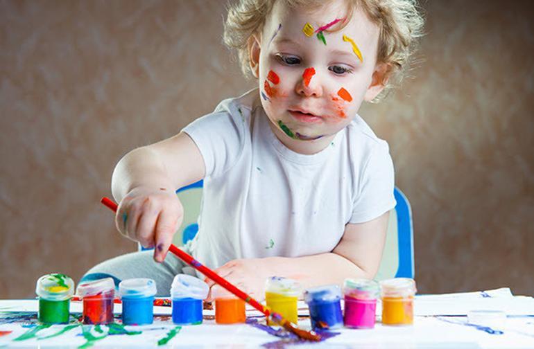 televizyon izleyen ve izlemeyen cocuk farkli omur kurt kose yazilari