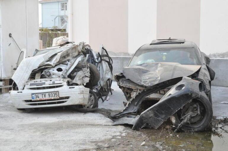 SON DAKİKA: Emrah Serbes'in kaza yaptığı aracın geçiş görüntüleri ortaya çıktı