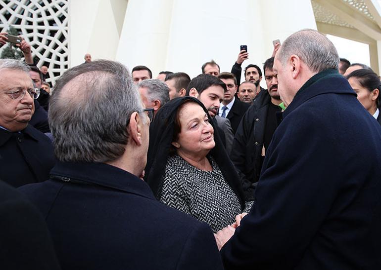 Evlada son bakış&hellip; Berna Yılmaz�ın yürek yakan hali Son Dakika Haberleri