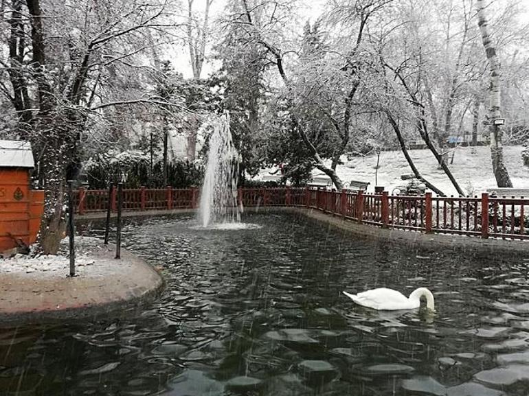 ankara nin nostaljik adresi kugulu park erdogan gumus kose yazilari