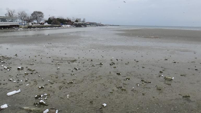 Şaşırtan görüntü Tekirdağda 30, Silivride 150 metre...