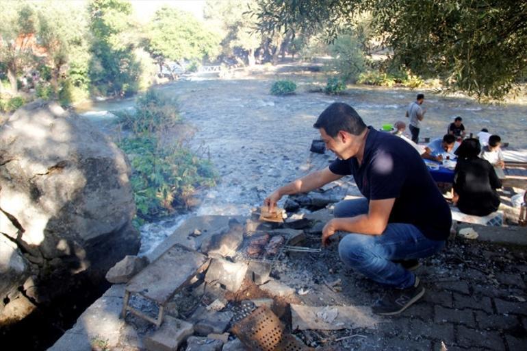 Munzur Gözeleri'nde hafta sonu yoğunluğu