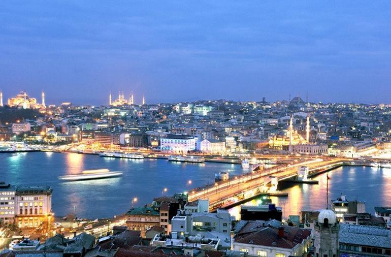 Türkiye'de en çok tatil için kalanlar Letonyalı turistler oldu