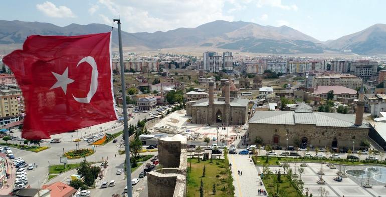 Tarihe yolculuk yaptıran şehir: Erzurum