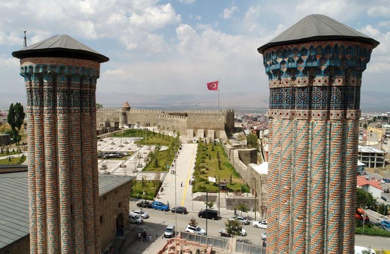 Tarihe yolculuk yaptıran şehir: Erzurum