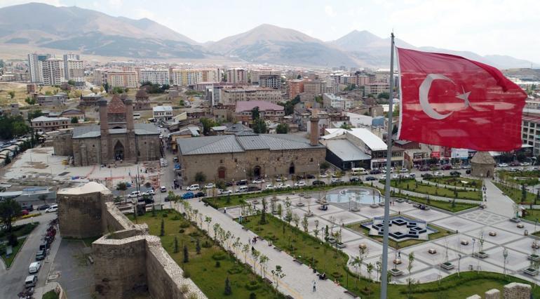 Tarihe yolculuk yaptıran şehir: Erzurum