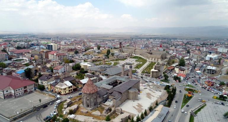 Tarihe yolculuk yaptıran şehir: Erzurum