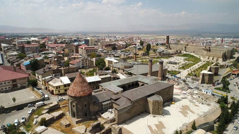 Tarihe yolculuk yaptıran şehir: Erzurum