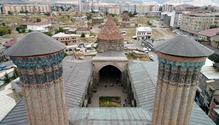 Tarihe yolculuk yaptıran şehir: Erzurum