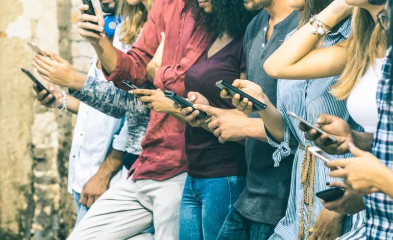 Deprem sonrasında telefonlarla iletişimde kalmak için ne yapmalı?