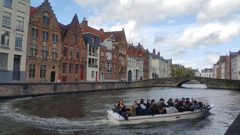 Çikolata kokan kanal şehri: Brugge