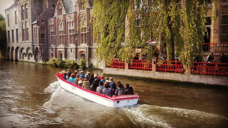 Çikolata kokan kanal şehri: Brugge