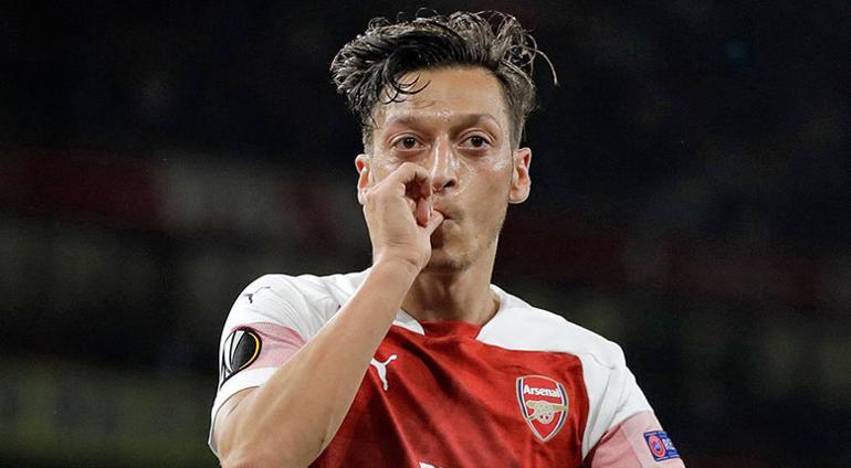 Mesut Özil depremi! Yine kadro dışında...