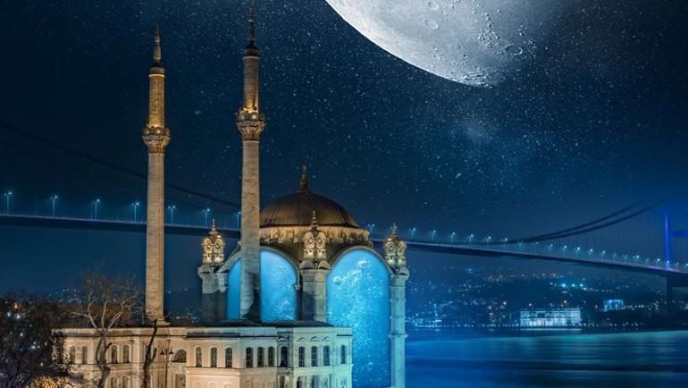 İstanbul'un simgelerini 'fantastik' tasarımlarla anlatıyor