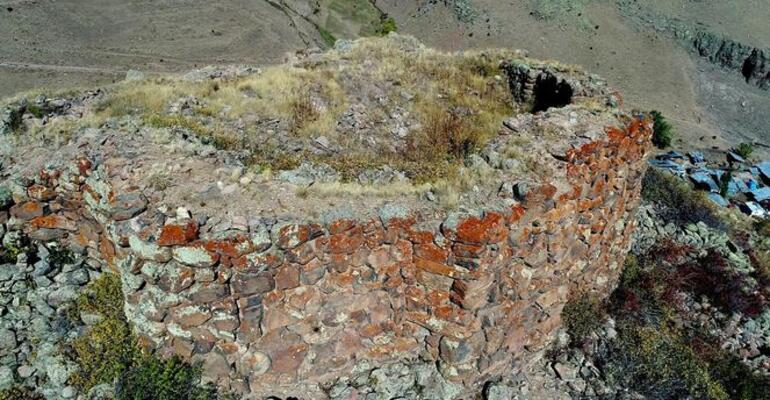 Demir Çağı'ndan kalma 'Kartal Kalesi' 3 bin yıl sonra ilk kez keşfedildi