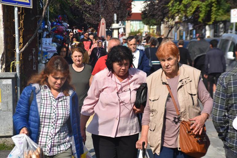 Bulgaristan ve Yunanistan'dan akın ediyorlar! O şehrin nüfusu hafta sonu 10 bin artıyor