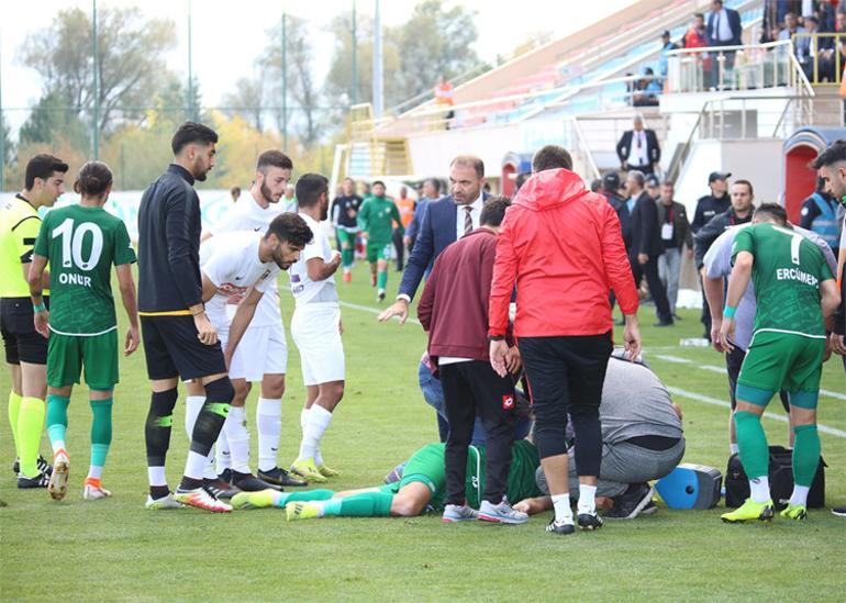 Sivas Belediyespor - Eyüpspor maçında korkutan görüntü