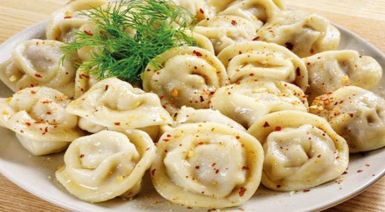 Mantinin 50 Tonu Vedat Milor Kose Yazilari