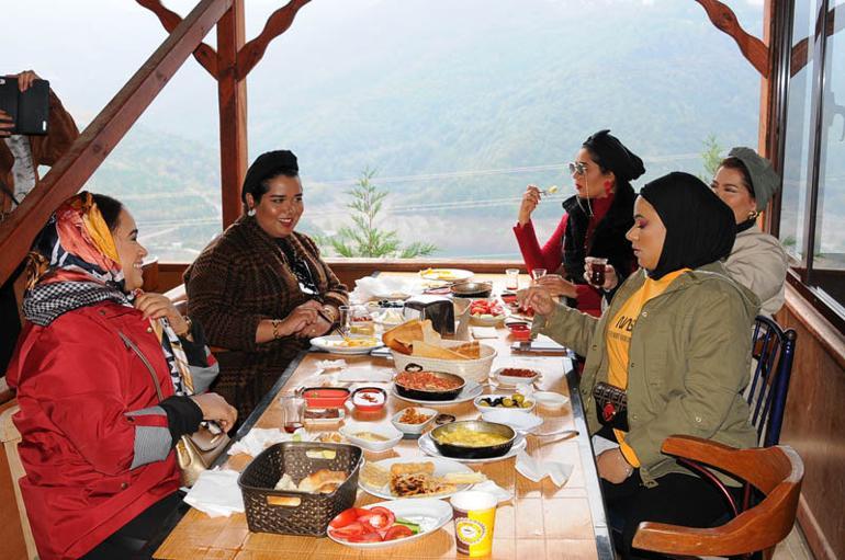 Arap turistler akın ediyor: Biz cennete mi geldik diye soruyorlar