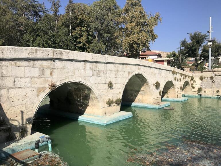 'Ecdat yadigarı' köprüler zamana meydan okuyor