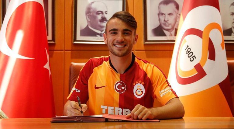 Galatasaray Yunus Akgün ve Emin Bayram'ın sözleşmesini uzattı