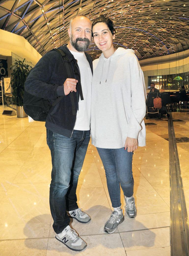 Bergüzar Korel ile Halit Ergenç'in heyecanlı bekleyişi