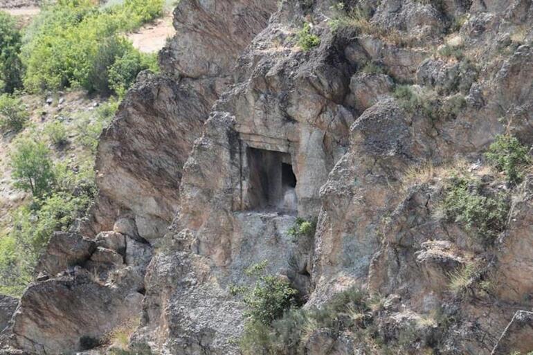 Kastamonu'daki 'Gavur Kayalıkları'nda Kurtarma Kazısı Başladı