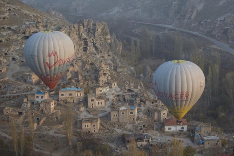 Kayseri'de sıcak hava balonu uçuşları başladı