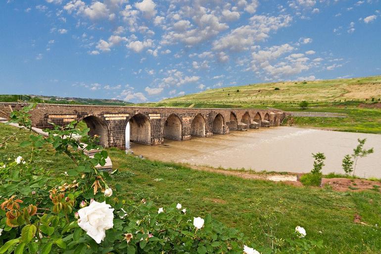 Terör bitti, turistler akın etti! Gelen kişi sayısı yüzde 244 oranında arttı...