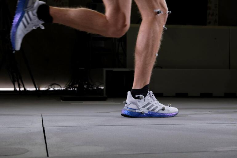 Adidas'tan uzaydan gelen ayakkabı: Ultraboost 20