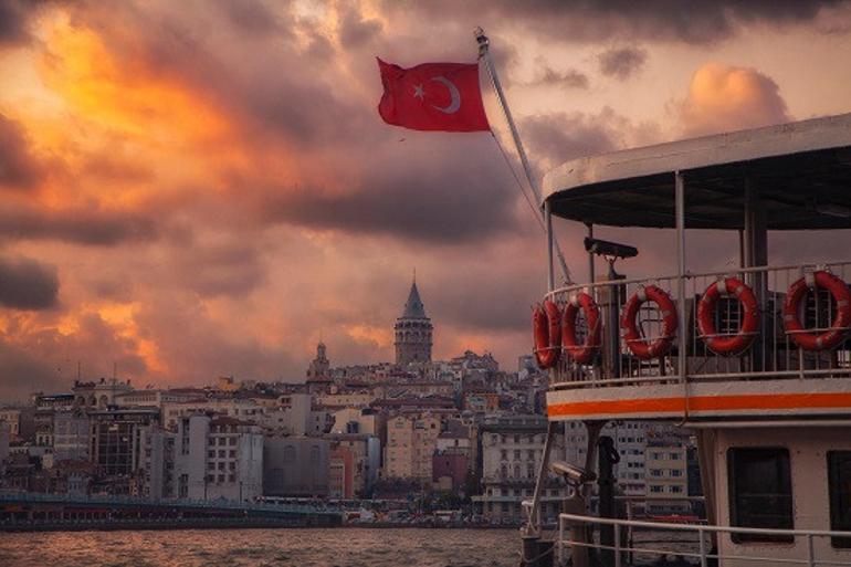 İstanbul Avrupa'nın en hızlı büyüyen 'mega şehri' olacak