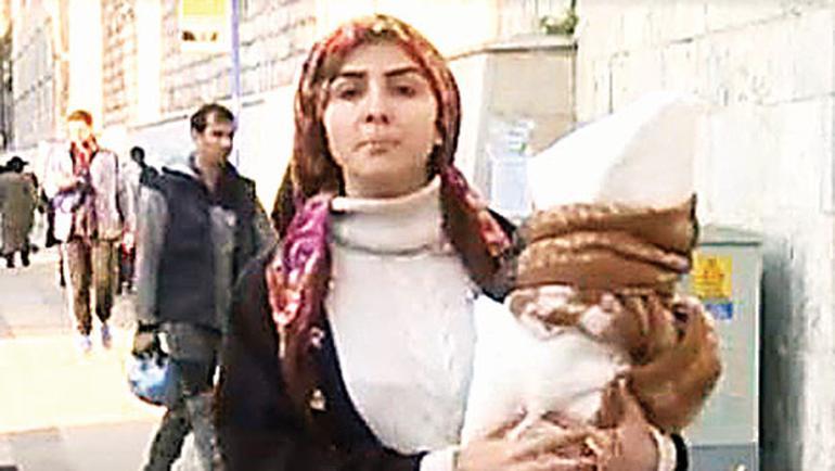 Dilenci kılığına giren CNN Türk muhabirine ahlaksız teklif